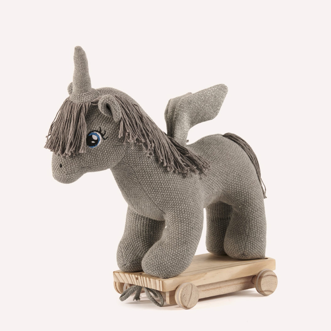Peluche licorne sur roues